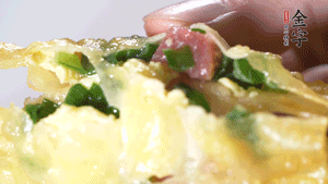 小火油炸即可。