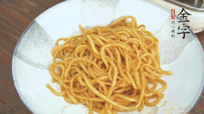 最后撒蔥花，攪拌均勻就可以了。