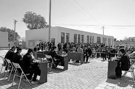 ÄӍӛ \90ĳͥìcͬŮĳl(f)_֮6´Ůˤڵϲ_ߣŮ؂53ꖅ^(q)Ժ_˱ĳ⚢˰һĳͽ4_(d)ʾշЧ429ꖅ^(q)Ժͥ⌢ͥO(sh)ĳסꖅ^(q)R(zhn)Gk lM(jn)й_